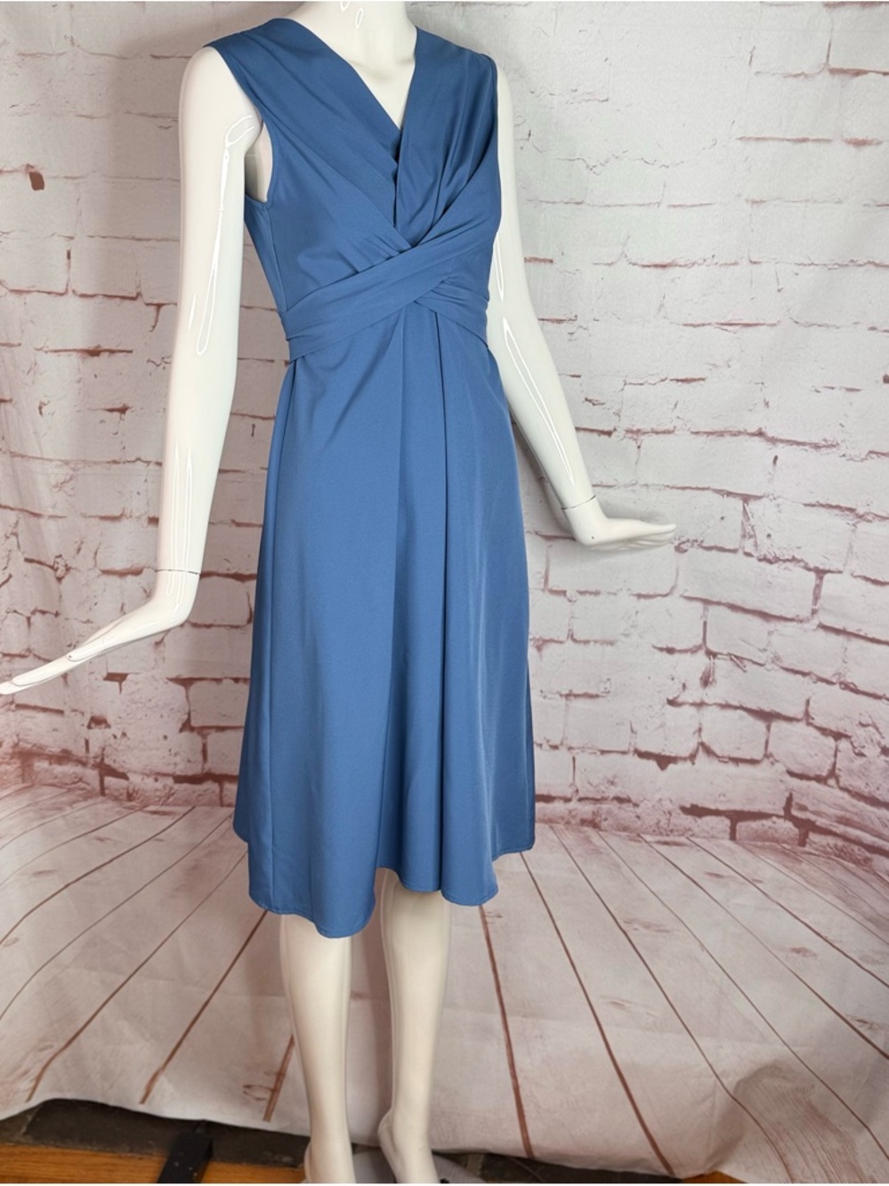 Slate Blue Wrap Dress Lightweight Sleeveless Knee Length Size XS New With Tag - Picture 13 of 16